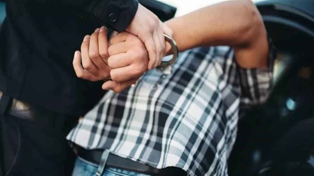 मनाली बस स्टैंड पर दबोचा गया दिल्ली का खतरनाक अपराधी, भाई की मौत का बदला लेने के लिए की थी खौफनाक हत्या Arrested 1