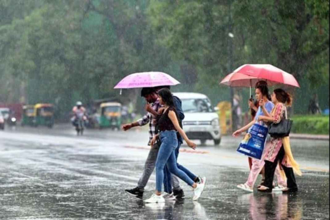 Rain in Hot