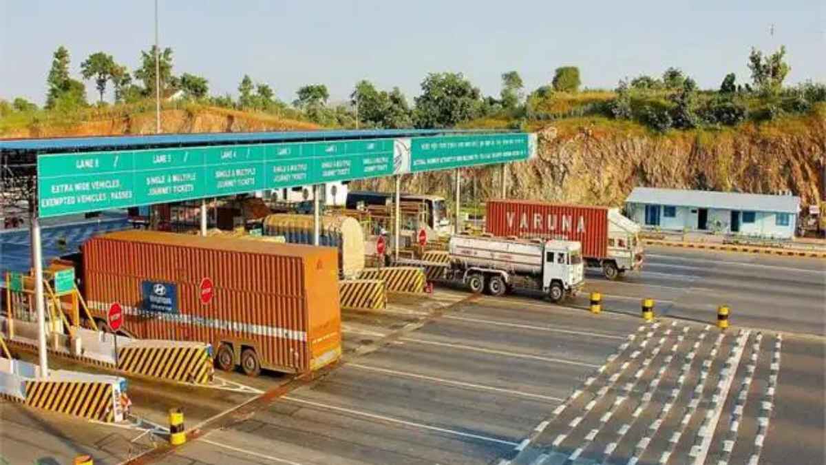 यूपी का एक्सप्रेसवे नेटवर्क बना देश में नंबर-1: फास्टैग एनुअल पास को लेकर आई बड़ी अपडेट, जानें नया नियम UPExpressway