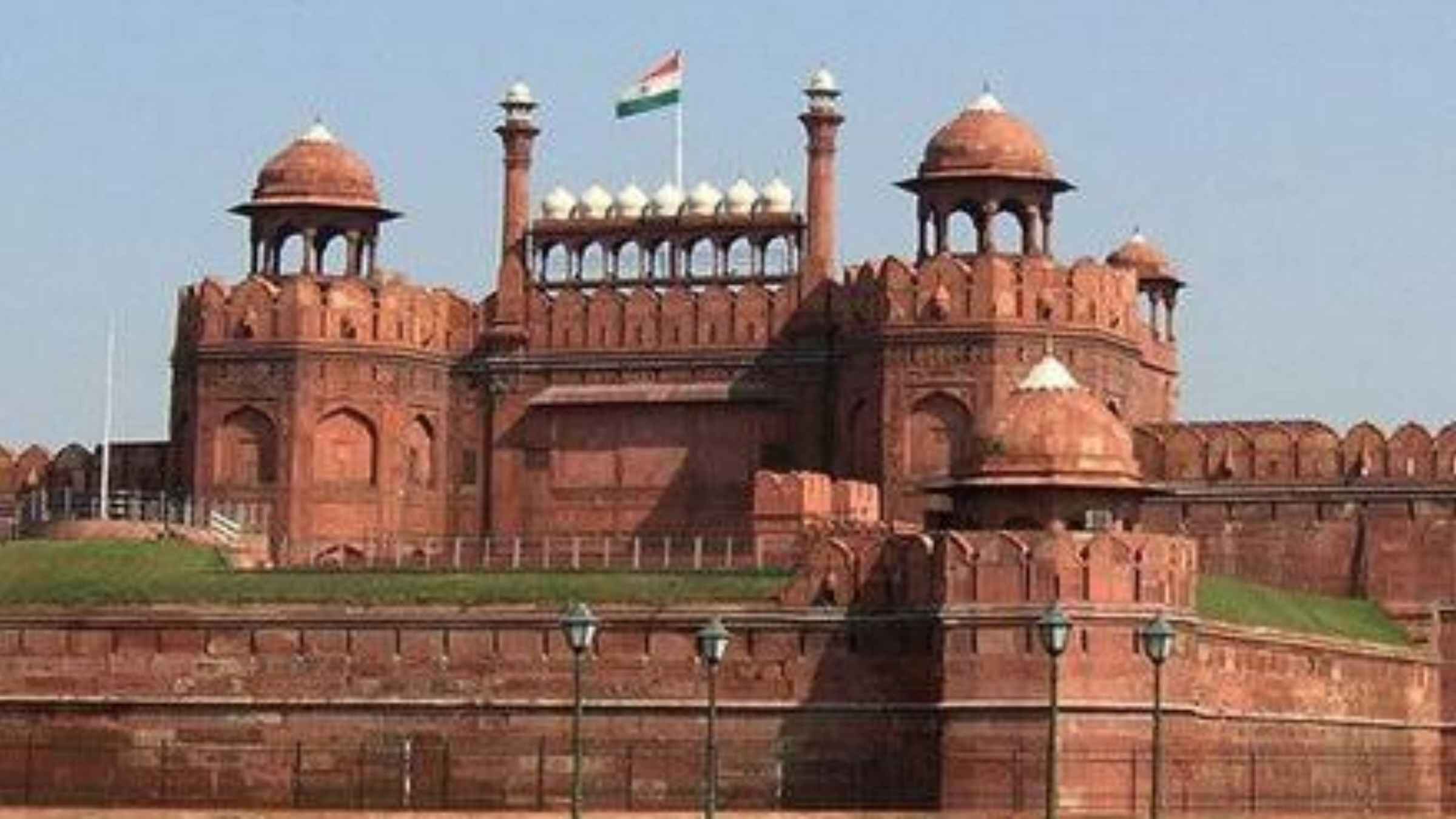 लाल किले के वो अनकहे रहस्य: क्या आप जानते हैं शाहजहाँ के इस ‘शाही शहर’ के अंदर छिपी दुनिया? red fort delhi mughal architecture