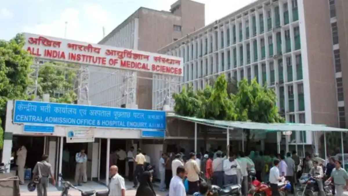 एम्स दिल्ली की क्रांतिकारी पहल: अब बेड पर ही होगा गंभीर मरीजों का ब्रेन स्कैन, देश की पहली पोर्टेबल MRI मशीन लॉन्च AIIMSDelhi