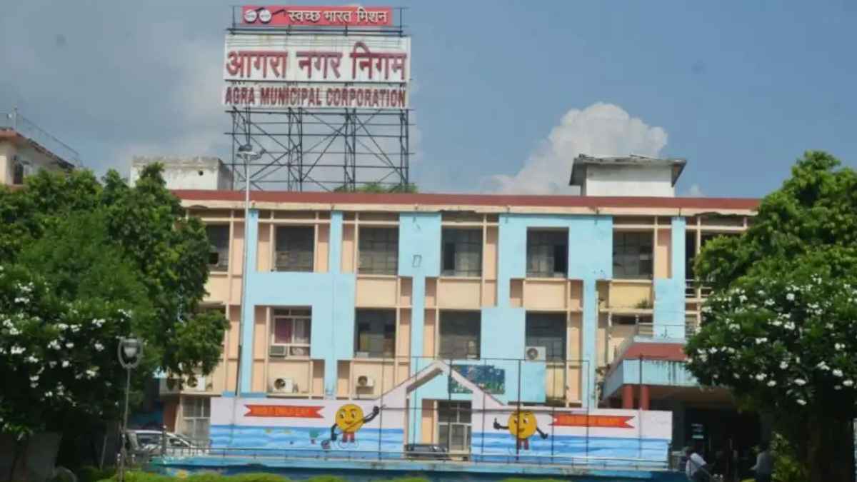 आगरा जलकल विभाग में 16 करोड़ का ‘महाघोटाला’! नगरायुक्त ने रोके भुगतान, अब नपेंगे कई बड़े अफसर Agra Water Supply Department