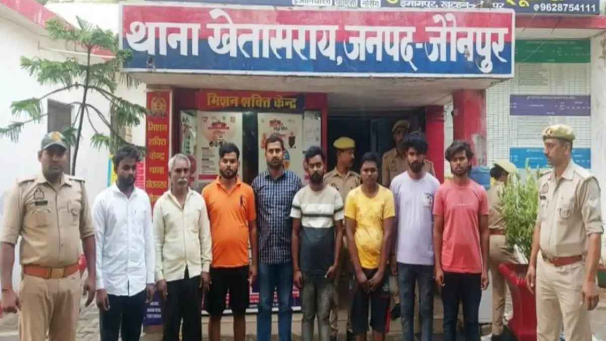 जौनपुर हत्याकांड: इनामी हत्यारों को छिपाने वाले 8 ‘मददगार’ दबोचे गए, पुलिस की छापेमारी में खुली पोल Eight associates who sheltered the murder accused arrested