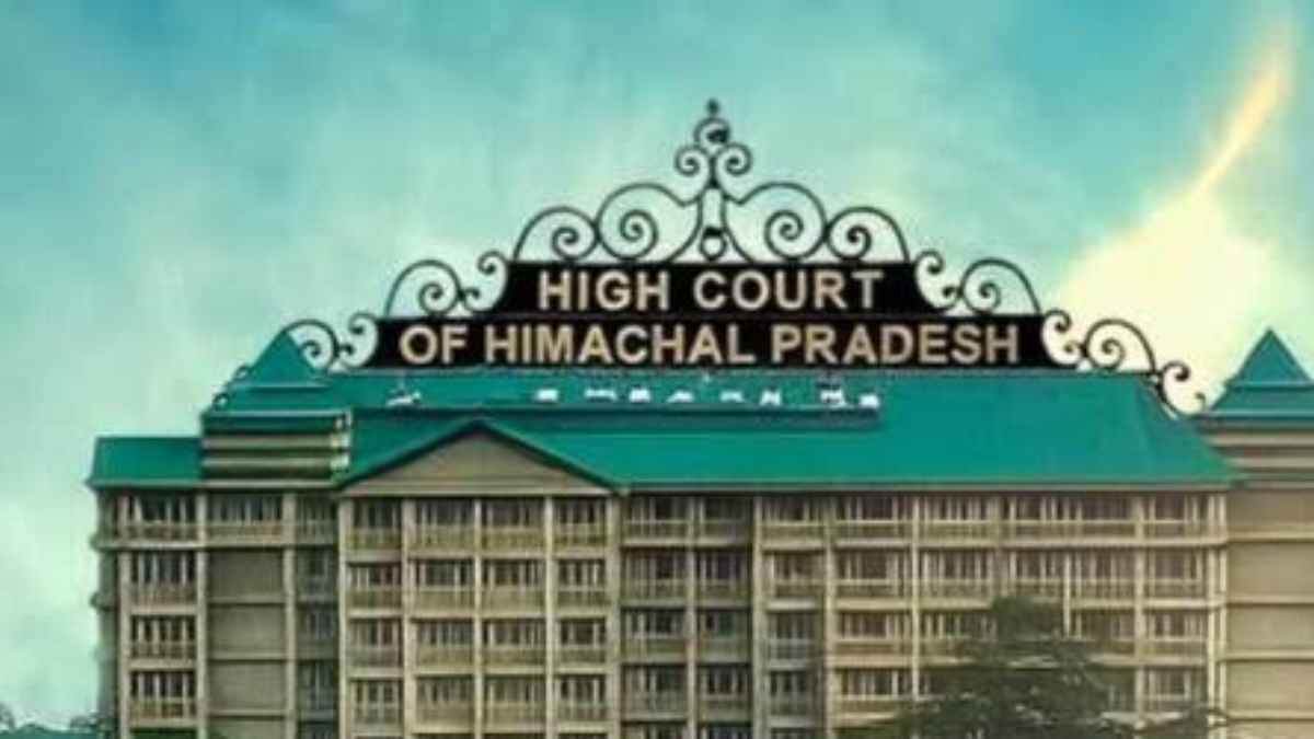 हिमाचल प्रदेश हाईकोर्ट का बड़ा फैसला: सरकारी जमीन पर कब्जे वाले परिवार की बहू नहीं लड़ पाएगी चुनाव Himachal High Court