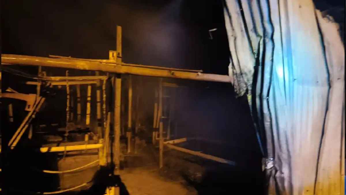 Massive fire breaks out in labor camp