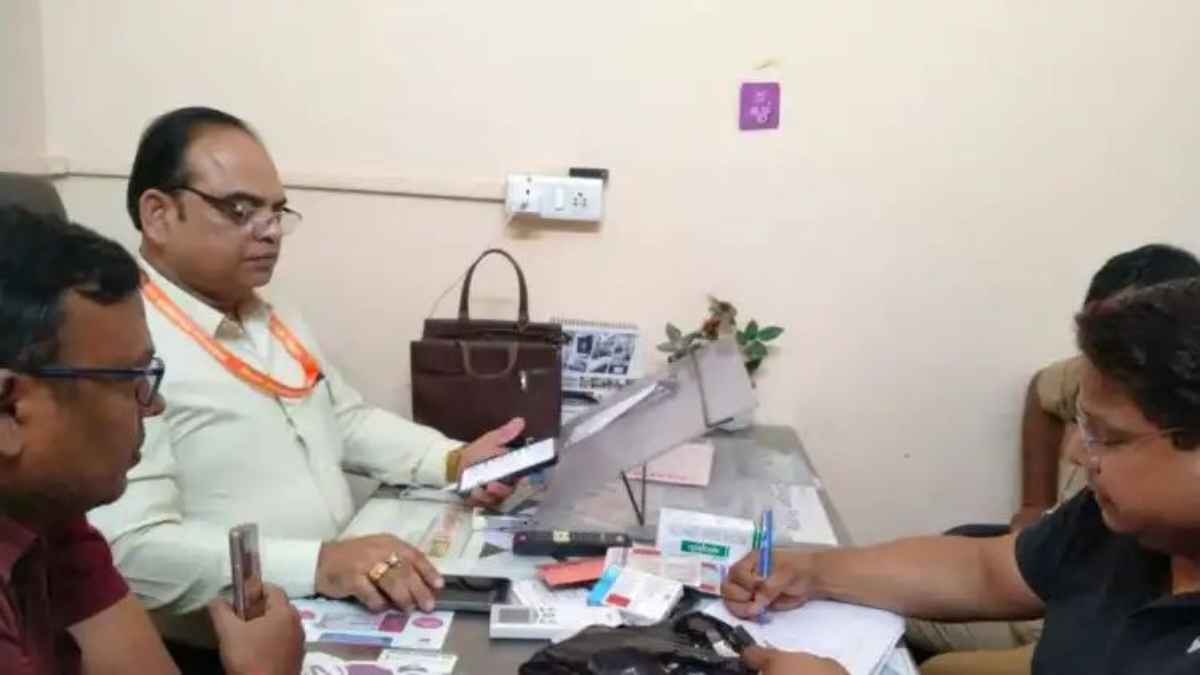 डॉक्टर की लापरवाही ने दांव पर लगाई जान: ऑपरेशन के बाद गर्भवती के पेट में छोड़ी रुई, अस्पताल सील MedicalNegligence