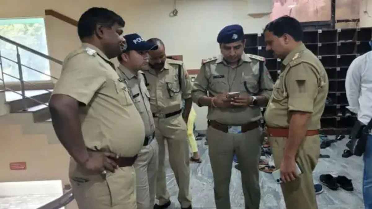 अहमदाबाद: भूत के डर ने खोला 34 साल पुराना राज, पत्नी की हत्या में पति गिरफ्तार MurderMystery