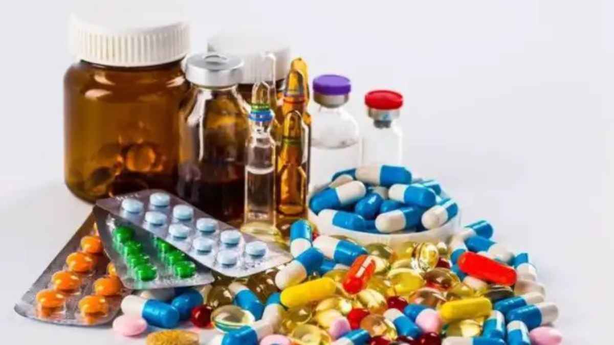 कैंसर की दवा में पानी और इंसुलिन में स्टार्च: दिल्ली में नकली दवाओं का जानलेवा खेल, मरीजों की जिंदगी दांव पर medicine